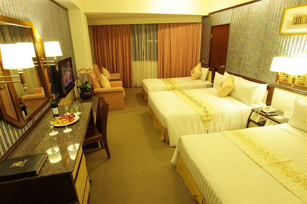 Pleasant Hotels International Taoyuan Exterior photo